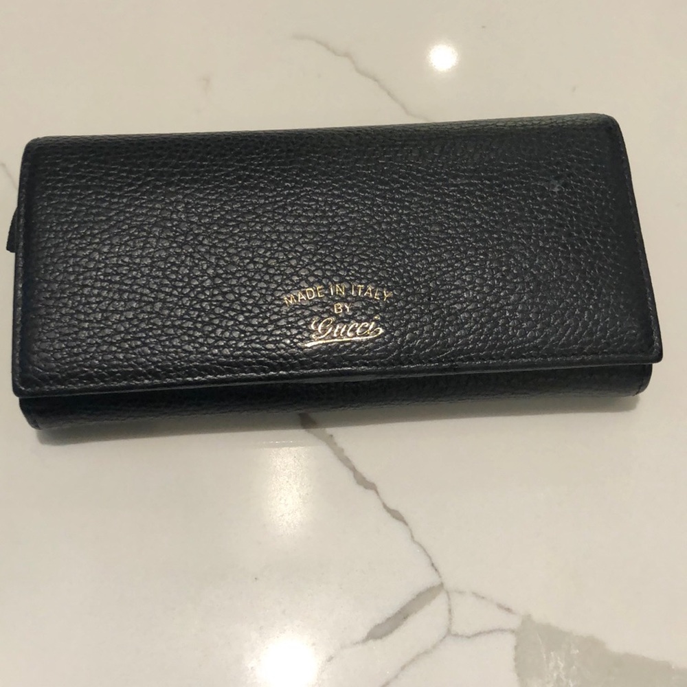Gucci black wallet